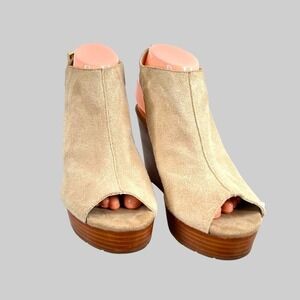 Kenneth Cole NY Suede Open Toe Sandals with Wedge Heels in Beige Women's 8.5